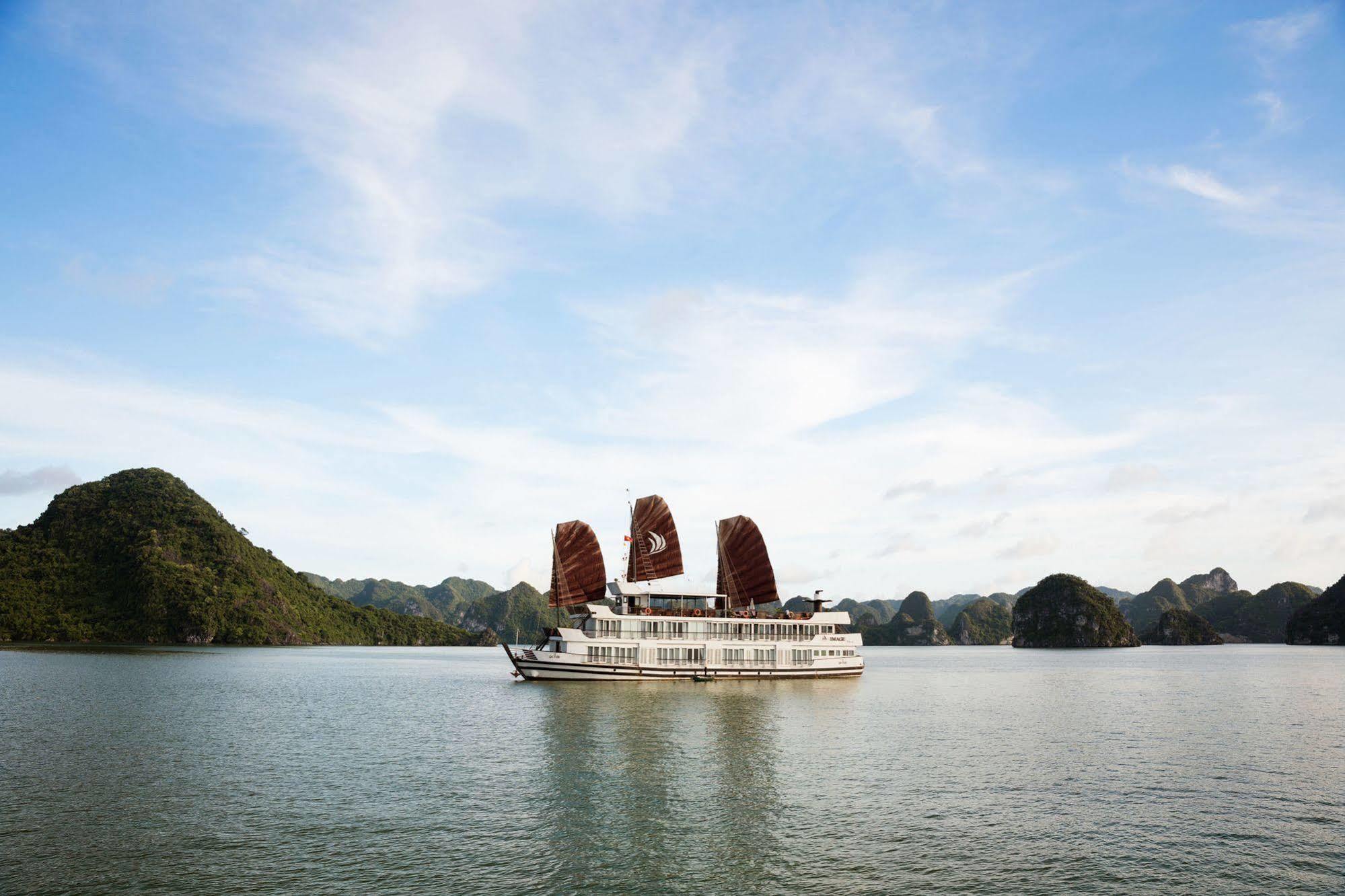 Pelican Classic Cruise Ха Лонг Екстериор снимка